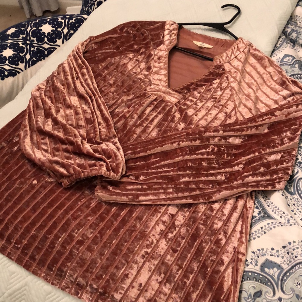 Entro Crushed Velvet Tunic